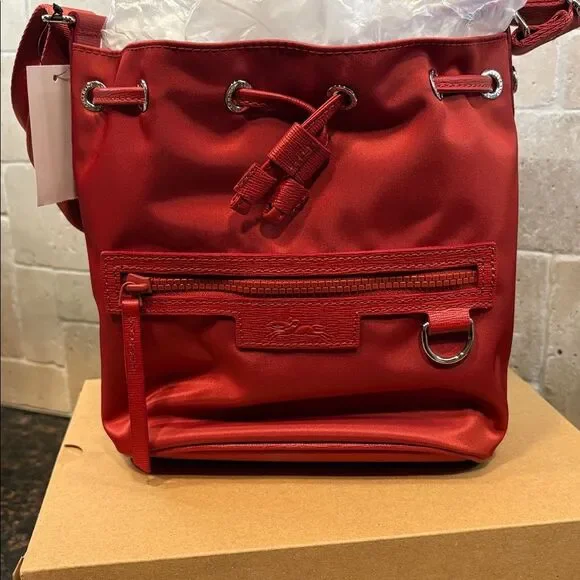 NWT Longchamp Le Pliage bucket bag
